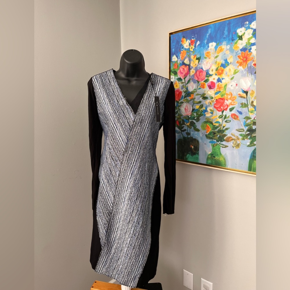 ❗️Going Soon❗️Elie Tahari Cara Dress Mixed Media Blue and Black